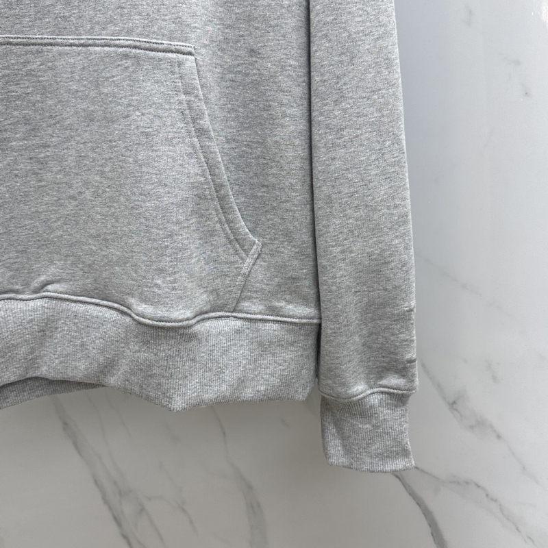 l0vis Vvtt0n hoodies